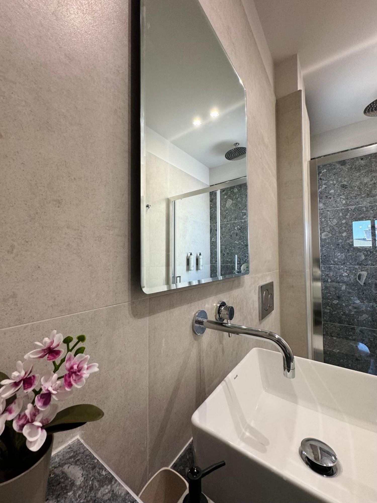 Spacious Near Akropolis By Kozy Koala Athen
