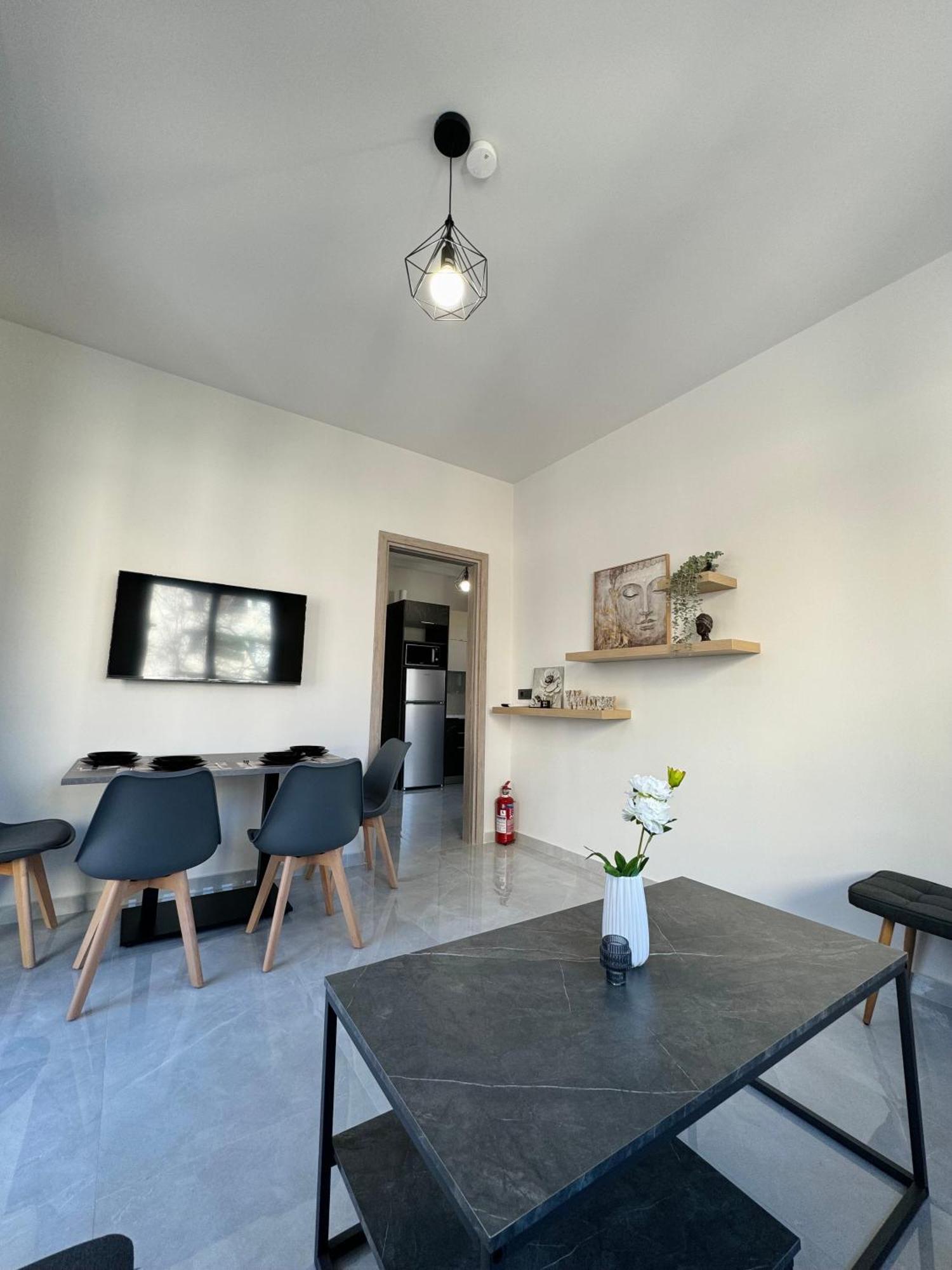 Apartment Spacious Near Akropolis By Kozy Koala Athen