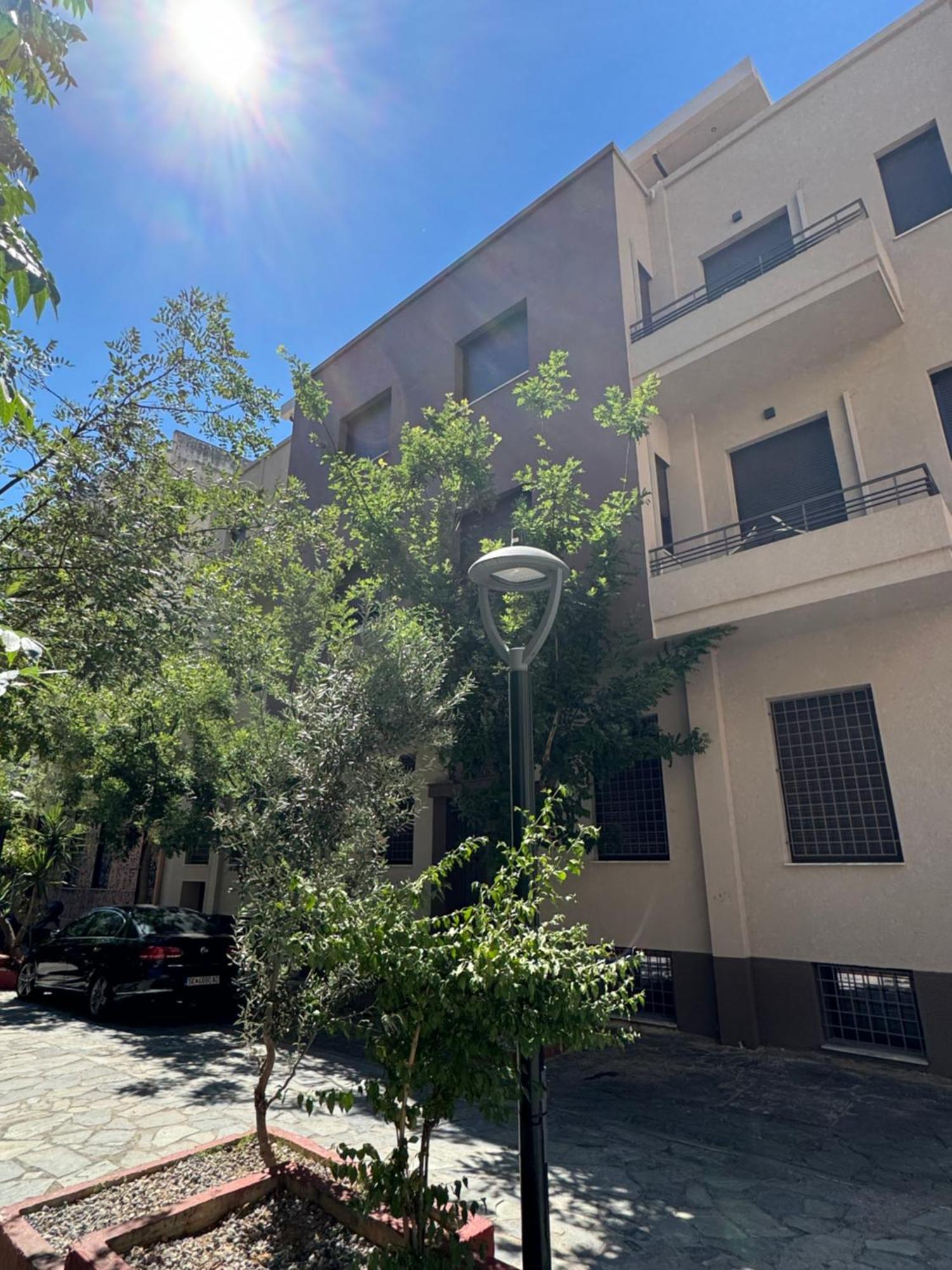 Apartment Spacious Near Akropolis By Kozy Koala